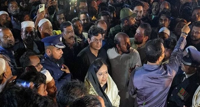 সরাইলে এবার রুমিন ফারহানার কর্মীদের নামে মামলা