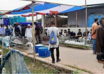 বউ বরণের দিনে ৯ মরদেহ দাফনের অপেক্ষায় স্বজনেরা