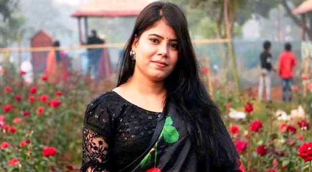 ঢাকায় ছিনতাইকারীর হ্যাঁচকা টানে রিকশা থেকে পড়ে গৃহবধূর মৃত্যু