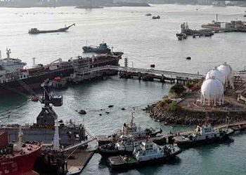 ইরানের তেল কেনার প্রস্তুতি নিচ্ছে ভারত ও এশিয়ার অন্যসব দেশ