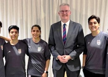 অস্ট্রেলিয়ায় আশ্রয় পেলেন ইরানের ৫ নারী ফুটবলার