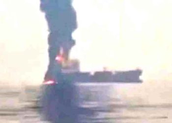 আরব আমিরাত উপকূলে জাহাজে বিস্ফোরণ, ইরানে ব্যাপক হামলা