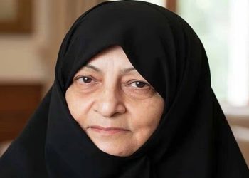 খামেনির পর এবার মারা গেলেন তার স্ত্রী মানসুরেহ