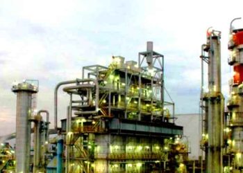 গ্যাস সংকটে দেশের দুই বৃহৎ সার কারখানায় উৎপাদন বন্ধ