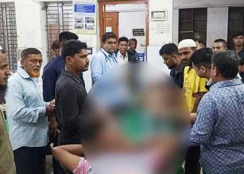 মাংস ভাগাভাগি নিয়ে সংঘর্ষ ও গোলাগুলি, আহত ২৫