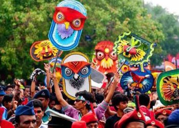 পহেলা বৈশাখে মুখোশ পরায় নিষেধাজ্ঞা