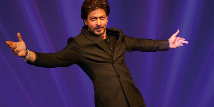 যে সিনেমা ফ্লপ হওয়ায় পারিশ্রমিক ফিরিয়ে দেন শাহরুখ