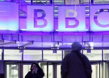 ২১ হাজারের বেশি কর্মী ছাঁটাই করছে বিবিসি