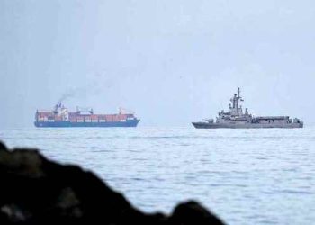 আবারও হরমুজ বন্ধ করার হুমকি ইরানের 