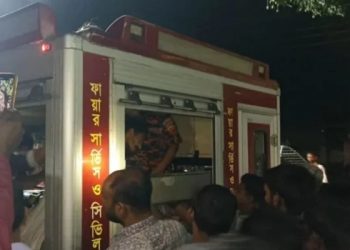 কুড়িগ্রামে ট্রাক-মাইক্রোবাস সংঘর্ষে নিহত ৩