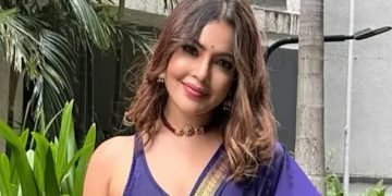 অভিনেত্রীর রহস্যজনক মৃত্যু