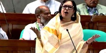 ‘যদি জ্বালানির সংকটই না থাকে, তাহলে এত লম্বা লাইন কেন’