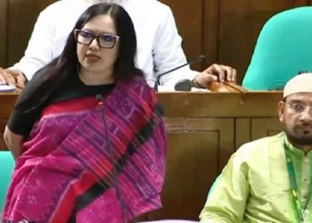 যুক্তরাষ্ট্রের সঙ্গে হওয়া চুক্তি সংসদে তোলার দাবি রুমিন ফারহানার