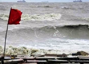 দেশের চার সমুদ্রবন্দরকে ৩ নম্বর সতর্ক সংকেত