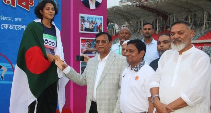 জাতীয় অ্যাথলেটিক্সে লংজাম্পে রেকর্ড ভাঙলো স্বপ্না খাতুন