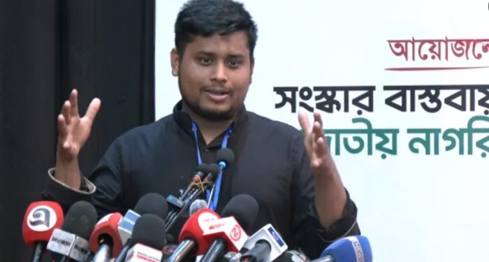 সরকারের অনেক মুড সুইং হয়: হাসনাত আবদুল্লাহ