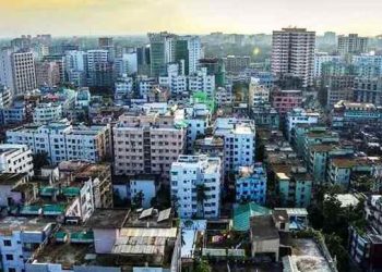 রাজধানীতে ছিনতাইকারীর ছু‌রিকাঘা‌তে যুবক আহত 