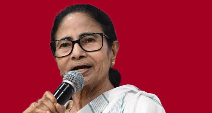 নির্বাচন প্রক্রিয়া নিয়ে প্রশ্ন তুলে পদত্যাগে নারাজ মমতা