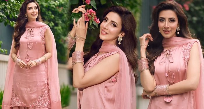 ‘মালিক’ মুক্তির আগেই গ্ল্যামার ঝড় তুললেন মিম