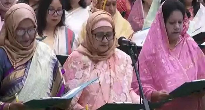 শপথ নিলেন সংরক্ষিত নারী আসনের ৪৯ এমপি