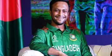 ১ কোটি টাকা দিলেই মামলা থেকে নাম উঠিয়ে দেবে: সাকিব