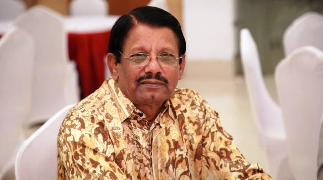 বন্ধুত্বের পরিচয় কথায় নয়, আচরণে