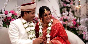 বিয়ে করেছেন দীপ্তি চৌধুরী, বর বিশ্ববিদ্যালয় শিক্ষক