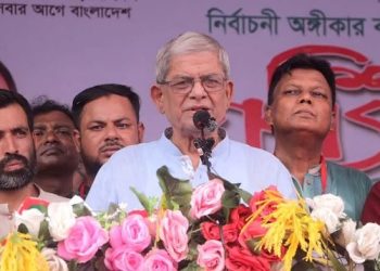 নতুন বাংলাদেশ গড়ার পথে বিভ্রান্ত হওয়া যাবে না: ফখরুল