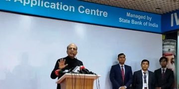 বাংলাদেশিদের জন্য ট্যুরিস্ট ভিসা ফের চালুর ঘোষণা ভারতের