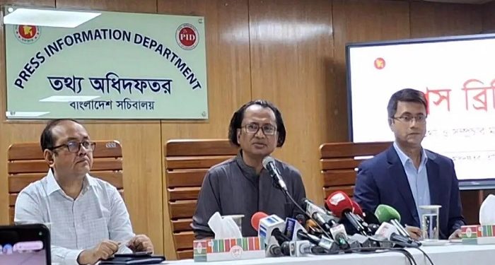 দিল্লির বিমানবন্দরে কী ঘটেছে, জানালেন ডা. জাহেদ উর রহমান