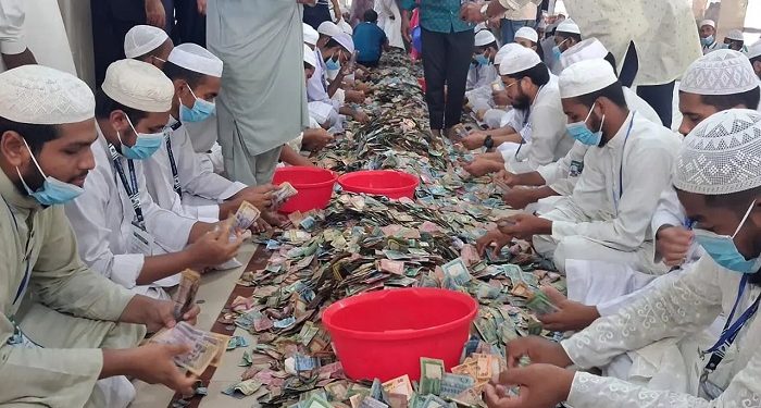 পাগলা মসজিদে সাড়ে ৩ ঘণ্টায় পাওয়া গেল ১০ কোটি টাকা