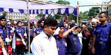 বাবা-মায়ের কবরের পাশে চিরনিদ্রায় শায়িত তোফায়েল আহমেদ