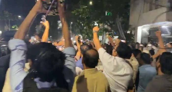 তোফায়েল আহমেদের জানাজা শেষে ‘জয় বাংলা স্লোগান’, আটক একাধিক নেতাকর্মী