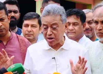 বন্যার্তদের পুনর্বাসন না হওয়া পর্যন্ত পাশে থাকবে সরকার: অর্থমন্ত্রী
