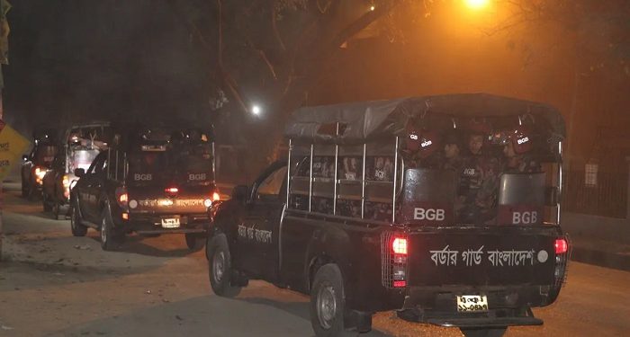 সিলেটে টানটান উত্তেজনা, বিজিবি মোতায়েন