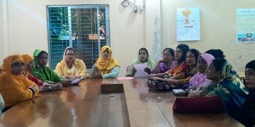 ঢাকা জেলা মহিলা দলের সভাপতি-সম্পাদককে অবাঞ্ছিত ঘোষণা