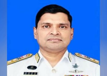 সততা, নিষ্ঠা আর দায়িত্বশীলতার পুরষ্কার রুখে দেওয়া যায় না