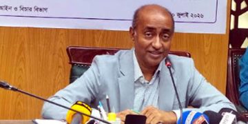 আত্মসমর্পণের আগেই গ্রেপ্তার হতে পারেন শেখ হাসিনা: আইনমন্ত্রী