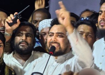 এটার পেছনে রাজনৈতিক উদ্দেশ্য আছে: নাহিদ ইসলাম