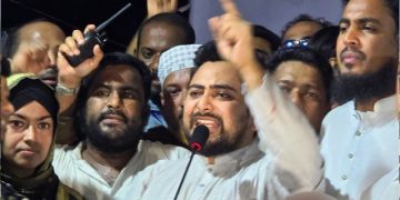 এটার পেছনে রাজনৈতিক উদ্দেশ্য আছে: নাহিদ ইসলাম