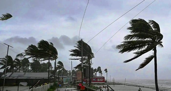 শের ৯ অঞ্চলের নদীবন্দরে ১ নম্বর সতর্ক সংকেত