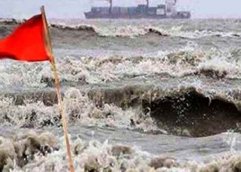সাগরে লঘুচাপ, সব বন্দরে ৩ নম্বর সতর্কসংকেত