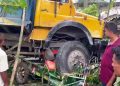 ট্রাকচাপায় মা ও দুই সন্তানসহ ৪জনের প্রাণহানী