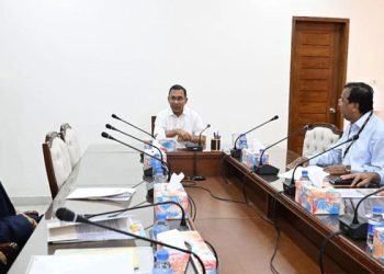 গুলশান-বনানী-বারিধারা লেক দূষণমুক্ত করার নির্দেশ প্রধানমন্ত্রীর