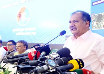 চক্রান্ত না করে দেশ গড়ার কাজে আত্মনিয়োগ করতে হবে: তথ্যমন্ত্রী