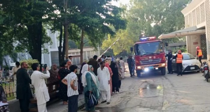 পাকিস্তানের হাসপাতালে এসি বিস্ফোরণ, ১৫ নবজাতকের মৃত্যু