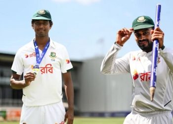 অস্ট্রেলিয়াকে উড়িয়ে রেকর্ড বুকে হাসান-মিরাজ