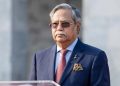 দুদিন ধরে ‘হাঁটতে পারছেন না’ সাবেক রাষ্ট্রপতি
