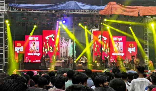 ঢাকায় দুই জায়গায় উন্মুক্ত কনসার্ট আজ