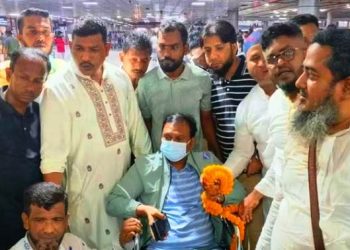 চিকিৎসা শেষে দেশে ফিরেছেন সাবেক ছাত্রনেতা পল